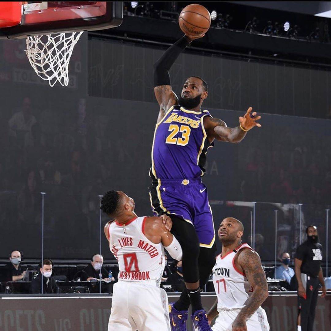 40岁依旧能飞，C罗对阵赛哈特海湾上演高难度倒钩破门（40岁仍能腾空，C罗对赛哈特海湾奉献高难度倒钩破门）