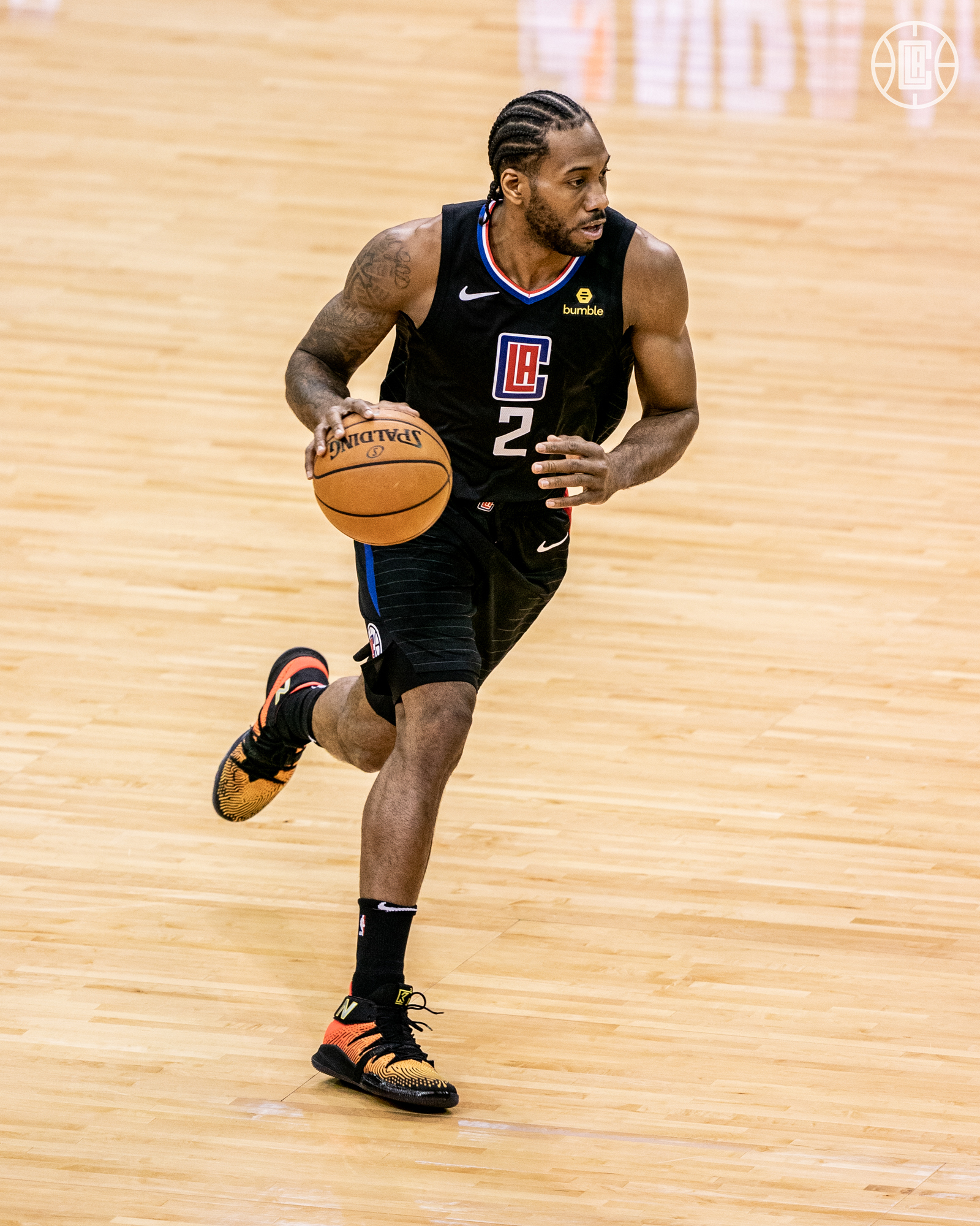 卡拉格”内涵“萨拉赫训练照：从未像今晚这样渴望利物浦赢球（卡拉格调侃萨拉赫训练照：从未像今晚这样盼望利物浦获胜）