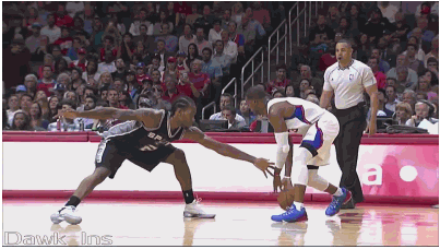 德转33岁+球员身价前10：萨拉赫4500万第1，梅西第7，C罗第9（德转公布33岁以上球员身价前十：萨拉赫4500万居首，梅西第7、C罗第9）