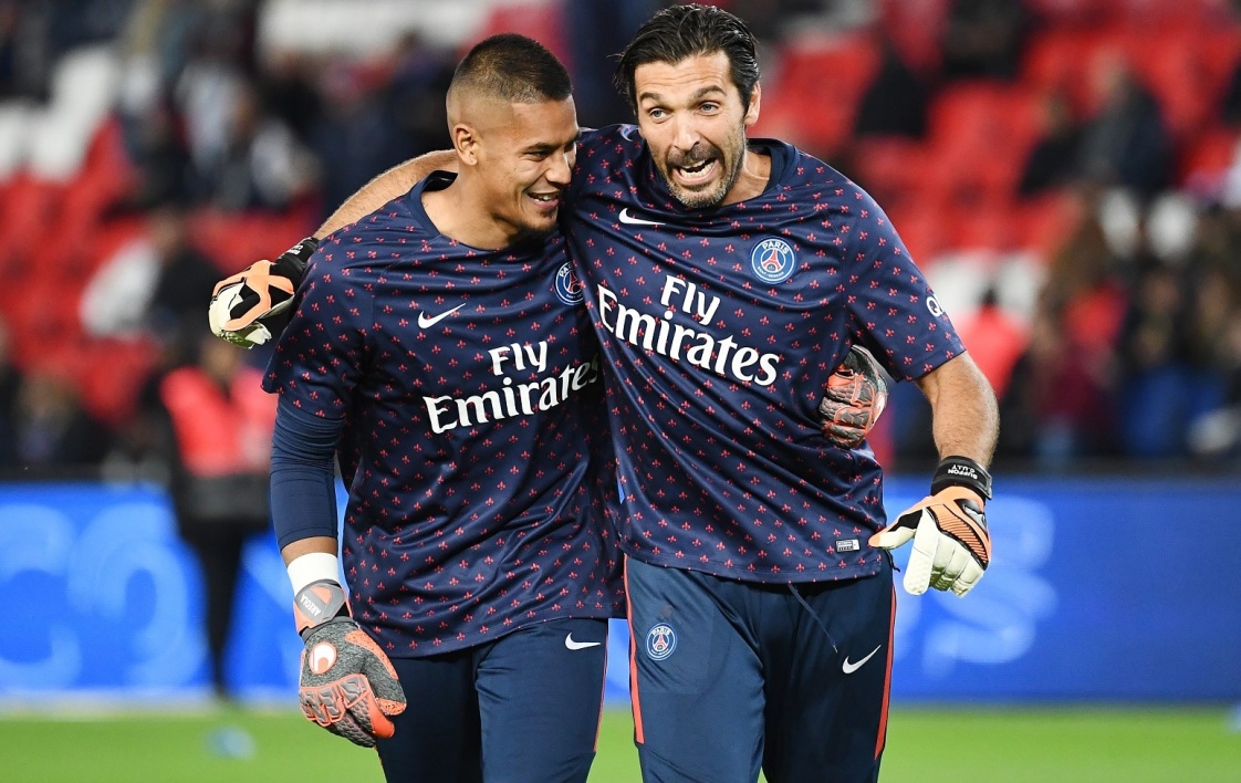 6场6球7助！官方：梅西当选2025赛季美职联季后赛MVP（官方宣布：梅西荣膺2025美职联季后赛MVP，6战6球7助攻）