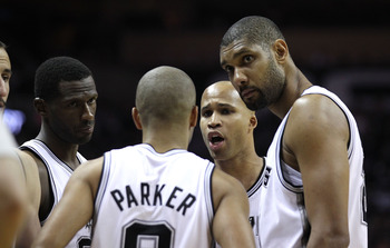 欧冠半场：科纳特进球被吹，蓝黑军伤2将，国米0-0利物浦（欧冠半场：科纳特进球被判无效，蓝黑军团伤退两人，国米0-0利物浦）